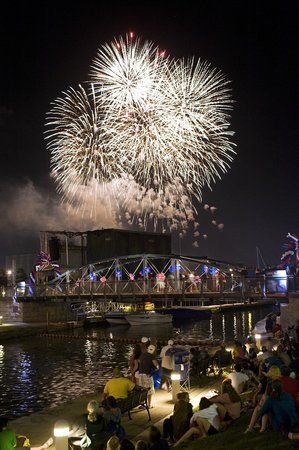 Centro Eventi Canalside